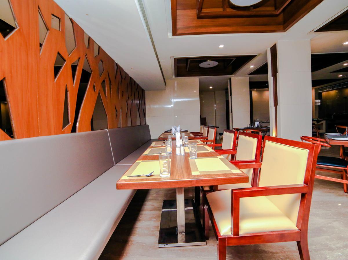Oyo 6472 Hotel Metropolitan Mohammadnagar Exterior photo